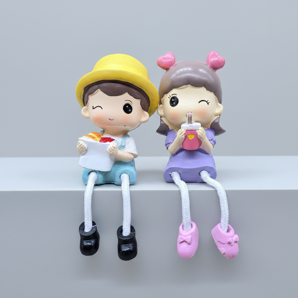 Couple Showpiece Set