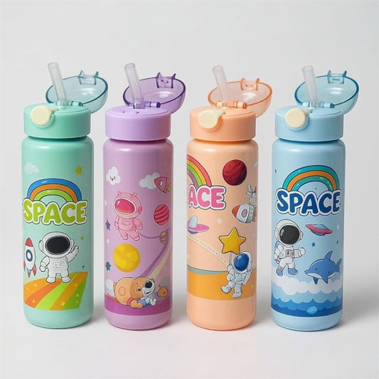 Space Astronaut Sipper Bottle (900ml)