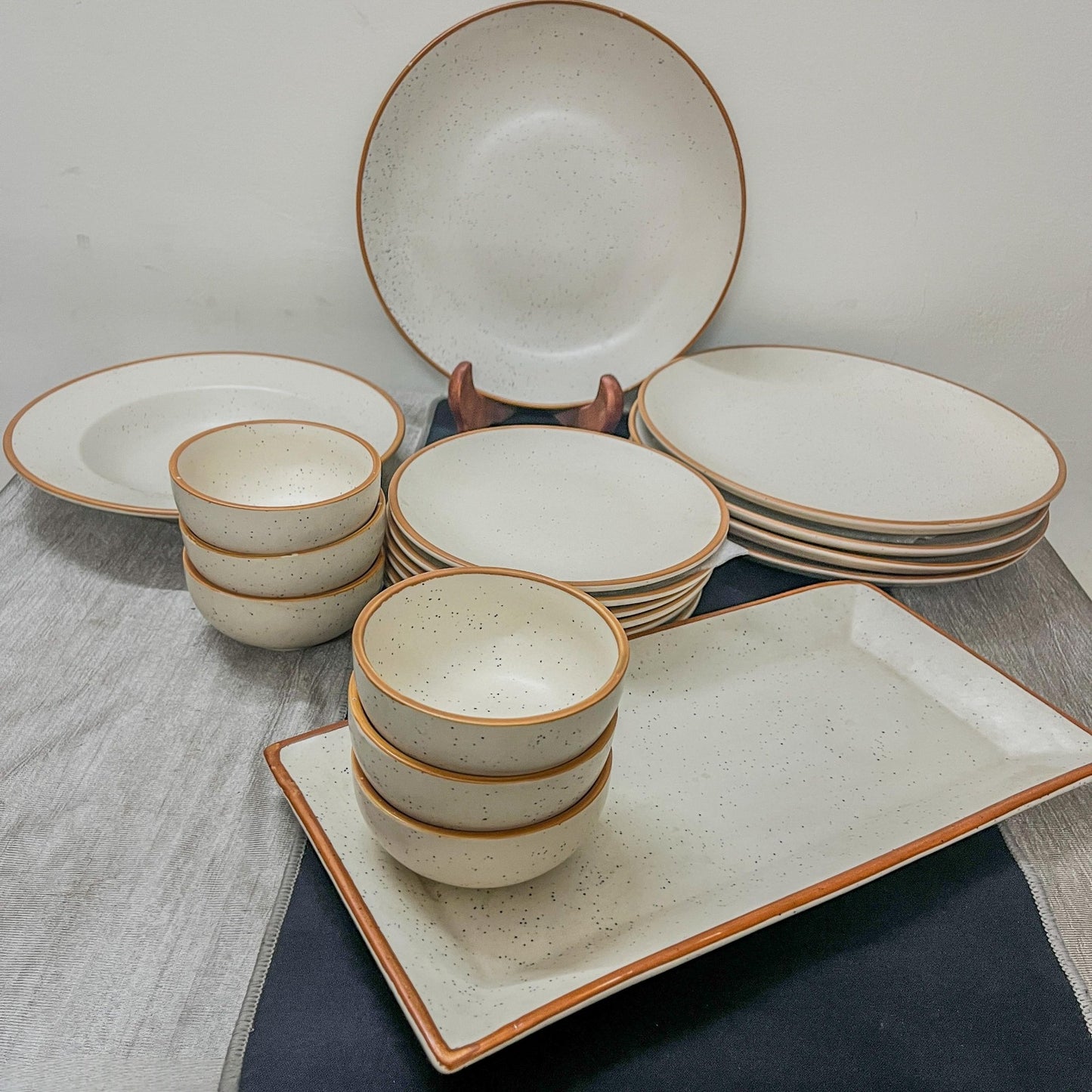Rustic Speckled Cream Beige Matte Ceramic Plate Set 2 Piece -10 Inch Ceramic Dinner Plates | Microwave & Dishwasher Safe Ceramic Plates for Dinner